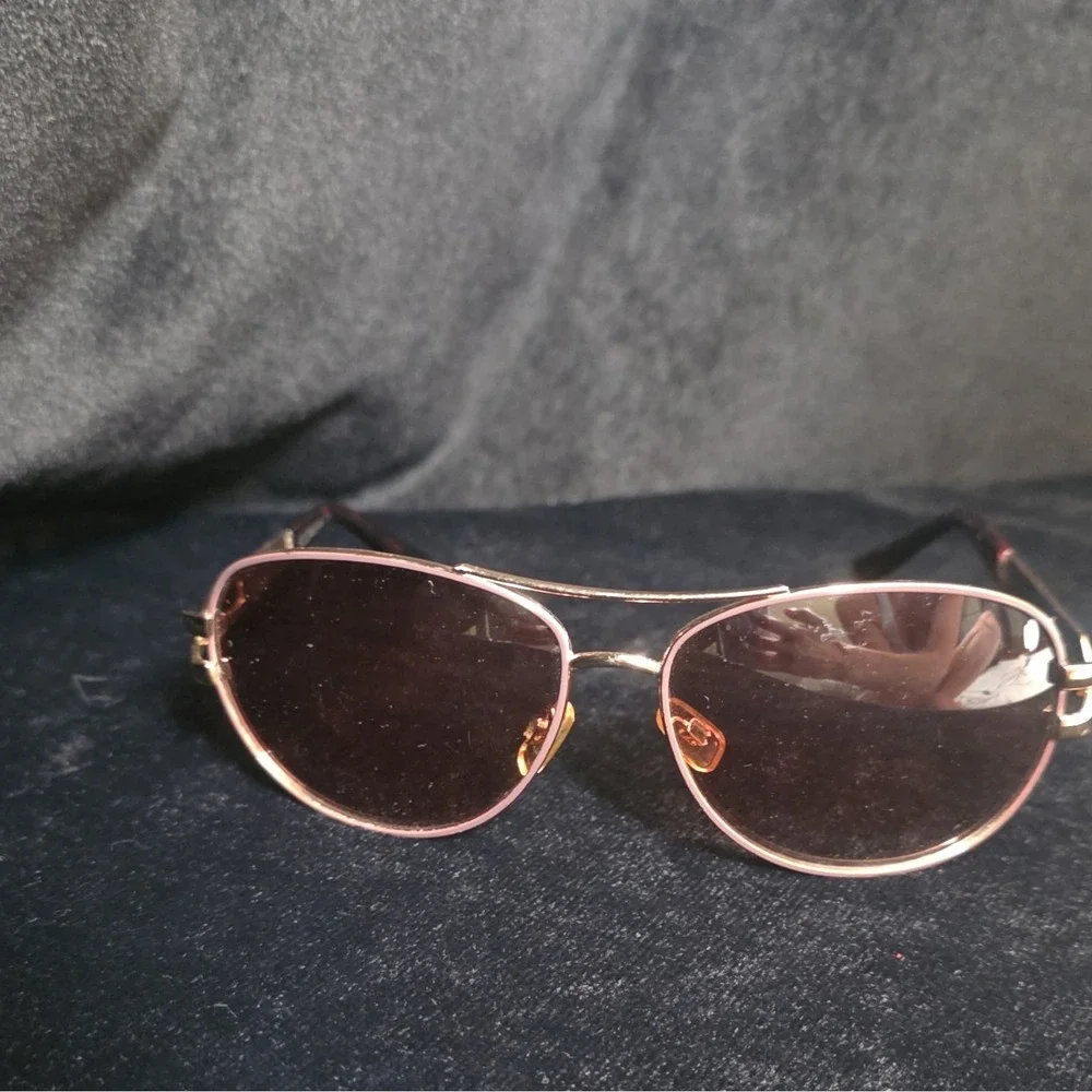 Rocawear Aviator Gold Frame Brown Gradient Lens Sunglasses 820-R R506 GLD